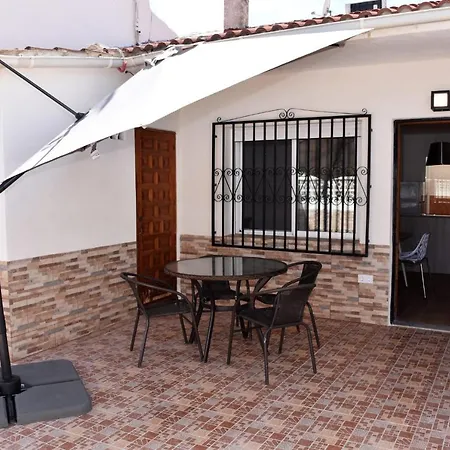 Casa Alex Torrevieja- House - Con Piscina Comunitaria Feriehus Torrevieja